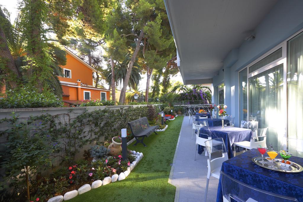 Tortoreto Aurea Hotel מראה חיצוני תמונה